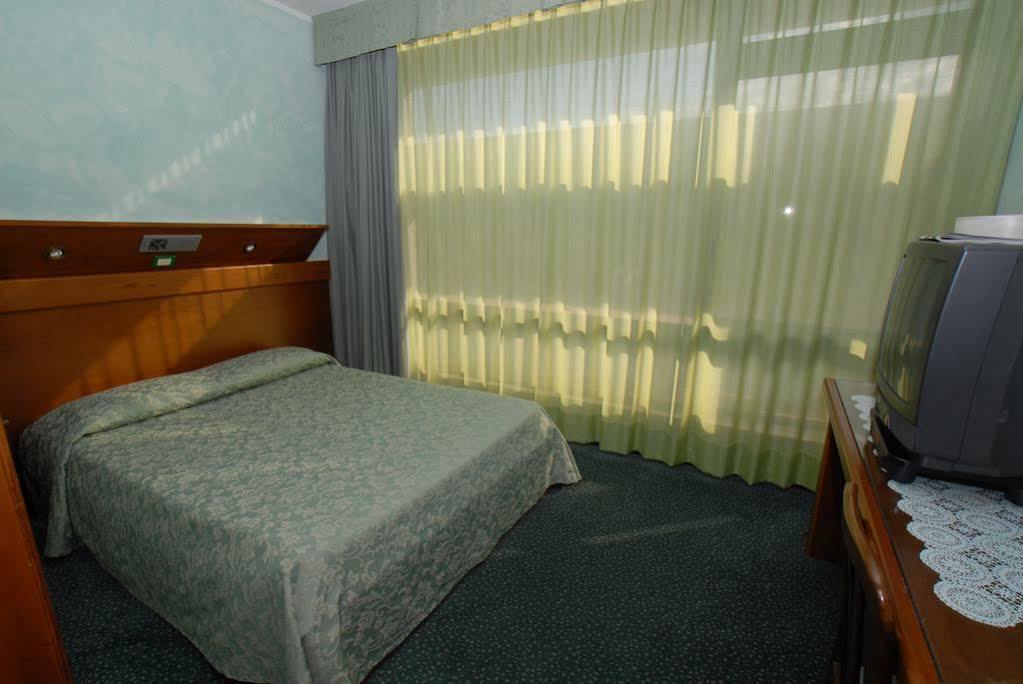 Hotel Lago Verde